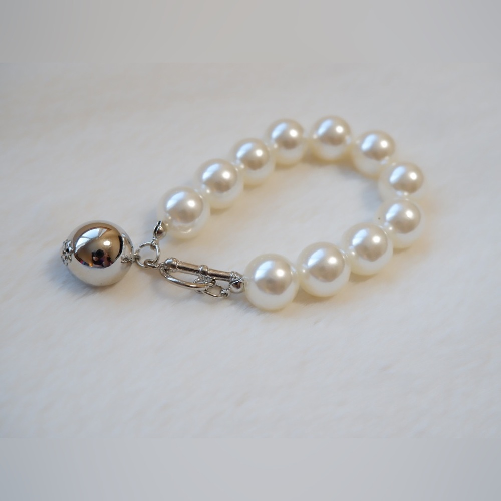 Ashley Pearl Bracelet - Silver